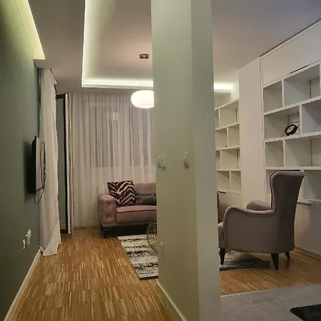 Nika Apartment *