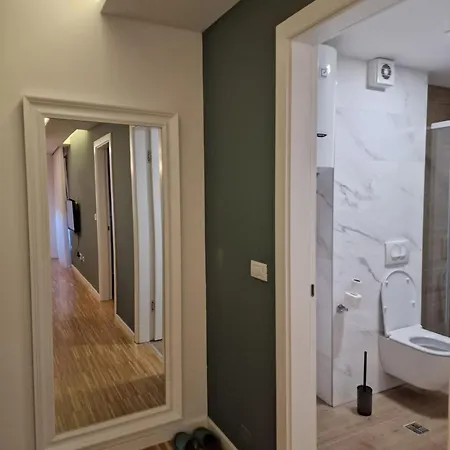 Nika Apartament *